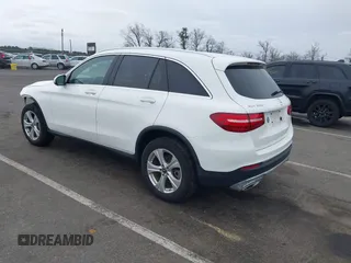 2018 Mercedes-Benz GLC with VIN WDC0G4KB6JV095440, listed as a IAAI auction lot 41675208 with 83,646 mi miles. Bid and sale history available at carsss.com. Image 3.