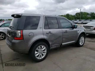 2011 Land Rover LR2 HSE с VIN SALFR2BN3BH244145, выставлен на аукционе Copart как лот 61556855 с пробегом 123 123 миль миль и Списание • Salvage title. История ставок и продаж доступна на DreamBid. Изображение 3.
