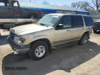 2001 Ford Explorer XLT with VIN 1FMZU83P61ZA80710, listed as a Copart auction lot 50253155 with 267,788 mi miles and Salvage title. Bid and sale history available at DreamBid. Image 1.
