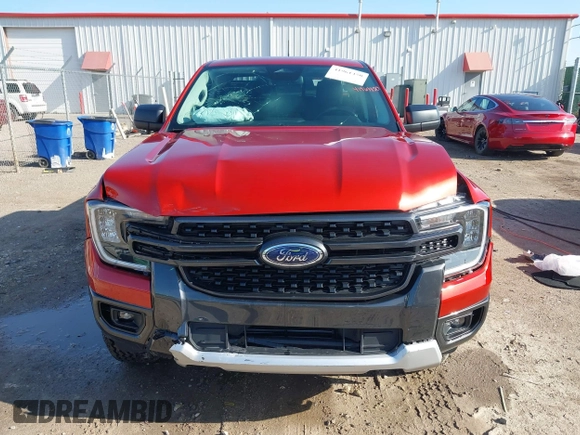 2024 Ford Ranger XLT z VIN 1FTER4HH8RLE62816, wystawiony jako IAAI lot #41961450 z przebiegiem 6 399 mil mil oraz . Historia ofert i sprzedaży dostępna na DreamBid. Obrazek 12.