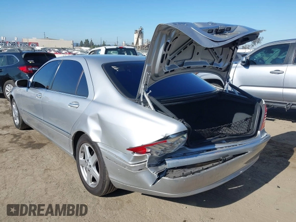 2004 Mercedes-Benz S 430 with VIN WDBNG70J24A417976, listed as a IAAI auction lot 42640982 with 123,021 mi miles and . Bid and sale history available at DreamBid. Image 3.