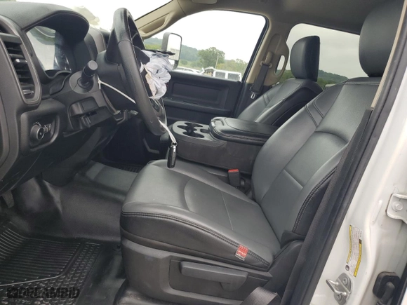 2019 Ram 2500 Tradesman with VIN 3C6UR5HJ2KG716616, listed as a Copart auction lot 64637644 with 96,697 mi miles and Salvage Title. Bid and sale history available at carsss.com. Image 7.