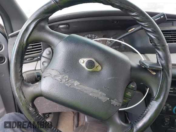 1995 Ford Windstar GL with VIN 2FMDA5147SBA79922, listed as a IAAI auction lot 42571149 with 231,178 mi miles and . Bid and sale history available at DreamBid. Image 11.