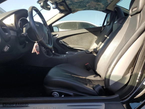 2006 Mercedes-Benz SLK-Class 3.0L with VIN WDBWK54F86F115935, listed as a Copart auction lot 88819205 with 55,947 mi miles and Salvage Title. Bid and sale history available at carsss.com. Image 7.