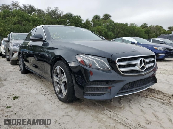 2018 Mercedes-Benz E-Class E 300 with VIN WDDZF4JB1JA327523, listed as a Copart auction lot 66805852 with 0 mi miles. Bid and sale history available at carsss.com. Image 1.