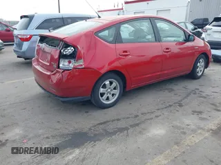 2006 Toyota Prius with VIN JTDKB20U967058187, listed as a IAAI auction lot 41992192 with Not Provided miles. Bid and sale history available at carsss.com. Image 4.