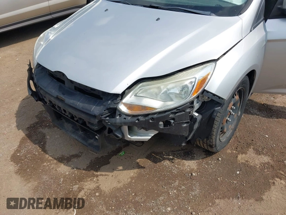 2012 Ford Focus SE с VIN 1FAHP3F25CL354274, выставлен на аукционе IAAI как лот 42560802 с пробегом 198 531 миль миль и . История ставок и продаж доступна на DreamBid. Изображение 6.