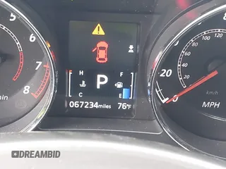 2020 Mitsubishi Outlander ES z VIN JA4AP3AU9LU028969, wystawiony jako IAAI lot #42503716 z przebiegiem 67 234 mil mil oraz . Historia ofert i sprzedaży dostępna na DreamBid. Obrazek 15.