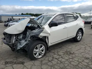 2015 Nissan Rogue S z VIN JN8AS5MV2FW256202, wystawiony jako Copart lot #57396175 z przebiegiem 24 475 mil mil oraz Szkody całkowita. Historia ofert i sprzedaży dostępna na DreamBid. Obrazek 1.