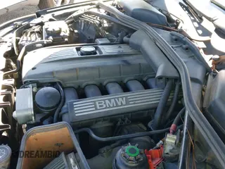 2008 BMW 5 Series 528xi with VIN WBANV135X8CZ50975, listed as a IAAI auction lot 43355770 with 188,730 mi miles and . Bid and sale history available at DreamBid. Image 13.