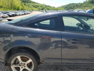 2009 Pontiac G5 GT z VIN 1G2AT18H697270368, wystawiony jako Copart lot #54852025 z przebiegiem 152 145 mil mil oraz Szkoda całkowita • Salvage title. Historia ofert i sprzedaży dostępna na DreamBid. Obrazek 10.