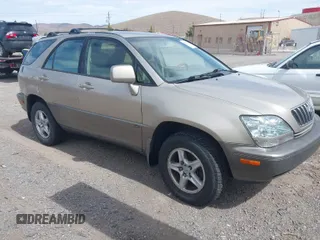 2002 Lexus RX 300 with VIN JTJHF10U020273496, listed as a IAAI auction lot 42016422 with 306,664 mi miles. Bid and sale history available at carsss.com. Image 1.