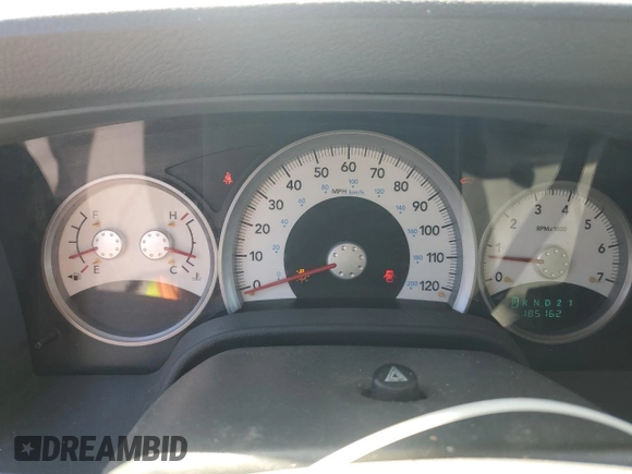 2005 Dodge Durango SLT z VIN 1D4HD48D15F621471, wystawiony jako Copart lot #74086164 z przebiegiem 185 162 mil mil oraz Szkoda całkowita • Salvage title. Historia ofert i sprzedaży dostępna na DreamBid. Obrazek 9.
