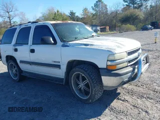 2003 Chevrolet Tahoe LS with VIN 1GNEC13V23J329623, listed as a IAAI auction lot 41885652 with 277,112 mi miles. Bid and sale history available at carsss.com. Image 1.