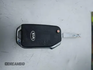 2021 Kia Forte LXS с VIN 3KPF24AD1ME309812, выставлен на аукционе IAAI как лот 42152250 с пробегом 78 471 миль миль и . История ставок и продаж доступна на DreamBid. Изображение 11.