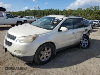 2012 Chevrolet Traverse 1LT with VIN 1GNKRGED8CJ418377, listed as a Copart auction lot 43966434 with 197,097 mi miles and Salvage Title. Bid and sale history available at DreamBid. Image 1.