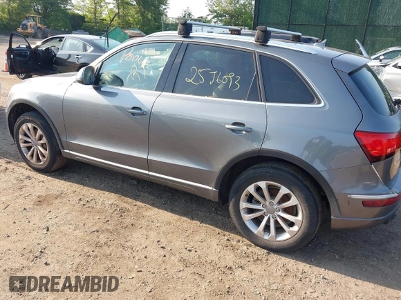 2013 Audi Q5 Premium Plus z VIN WA1LFAFP7DA099996, wystawiony jako IAAI lot #42495065 z przebiegiem Nie podano mil oraz . Historia ofert i sprzedaży dostępna na DreamBid. Obrazek 3.