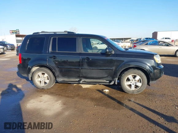 2011 Honda Pilot EX-L z VIN 5FNYF3H75BB027428, wystawiony jako IAAI lot #41759137 z przebiegiem 196 728 mil mil oraz . Historia ofert i sprzedaży dostępna na DreamBid. Obrazek 13.