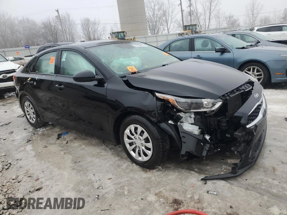 2021 Kia Forte LXS with VIN 3KPF24AD0ME401770, listed as a Copart auction lot 47058165 with 114,050 mi miles and Non Repairable. Bid and sale history available at carsss.com. Image 4.