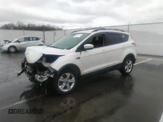 2013 Ford Escape SE с VIN 1FMCU0GX0DUD65650, выставлен на аукционе IAAI как лот 40909432 с пробегом 174 136 миль миль и . История ставок и продаж доступна на DreamBid. Изображение 17.