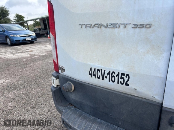 2016 Ford Transit XL z VIN 1FBZX2ZM3GKA39429, wystawiony jako IAAI lot #42789691 z przebiegiem 180 054 mil mil oraz . Historia ofert i sprzedaży dostępna na DreamBid. Obrazek 31.