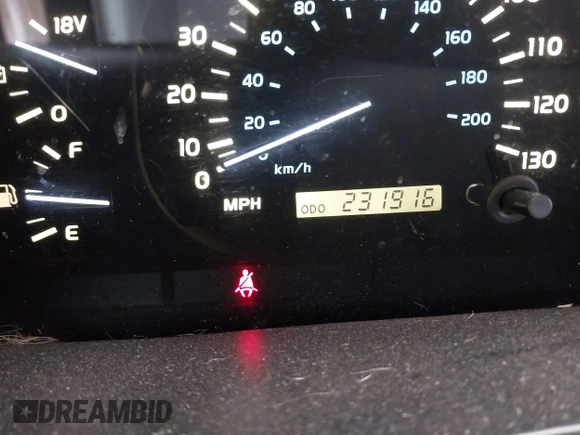 2000 Lexus LX 470 with VIN JT6HT00W9Y0096647, listed as a IAAI auction lot 41376347 with 231,916 mi miles and . Bid and sale history available at DreamBid. Image 15.