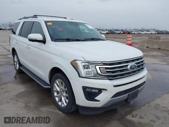 2020 Ford Expedition XLT with VIN 1FMJU1HT0LEA80741, listed as a IAAI auction lot 41714740 with 89,724 mi miles. Bid and sale history available at carsss.com. Image 1.