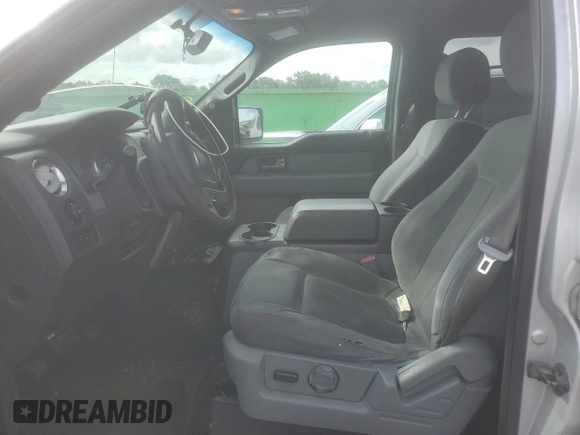 2014 Ford F-150 XL with VIN 1FTEW1CM2EFA71472, listed as a Copart auction lot 58759615 with 229,977 mi miles and Clean title. Bid and sale history available at DreamBid. Image 7.
