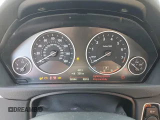 2018 BMW 3 Series 320i with VIN WBA8A9C51JAD26901, listed as a Copart auction lot 52609285 with 36,344 mi miles and Salvage Title. Bid and sale history available at carsss.com. Image 9.