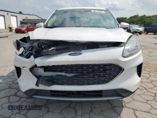 2020 Ford Escape SE with VIN 1FMCU0G68LUC12424, listed as a Copart auction lot 59715325 with 106,570 mi miles and Salvage title. Bid and sale history available at DreamBid. Image 5.