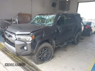 2018 Toyota 4Runner SR5 with VIN JTEBU5JR7J5550156, listed as a IAAI auction lot 41838265 with 171,242 mi miles and . Bid and sale history available at DreamBid. Image 2.