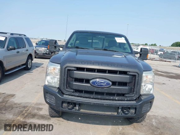 2013 Ford F-250 XL with VIN 1FTBF2B62DEB30570, listed as a IAAI auction lot 42389432 with 77,983 mi miles and . Bid and sale history available at DreamBid. Image 6.