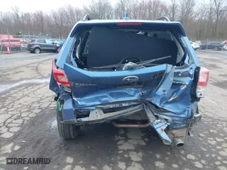2018 Subaru Forester Limited with VIN JF2SJAJC4JH525104, listed as a IAAI auction lot 42018479 with 97,843 mi miles. Bid and sale history available at carsss.com. Image 17.