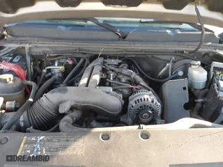 2007 Chevrolet Silverado 1500 LT w/1LT with VIN 2GCEC13C371610255, listed as a IAAI auction lot 41343352 with 191,077 mi miles. Bid and sale history available at carsss.com. Image 10.