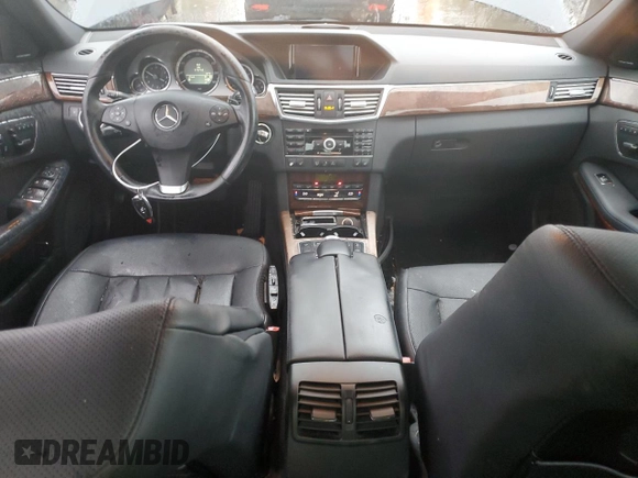 2011 Mercedes-Benz E 550 Luxury with VIN WDDHF7CB2BA275850, listed as a Copart auction lot 43870175 with 172,714 mi miles and Clean Title. Bid and sale history available at DreamBid. Image 8.