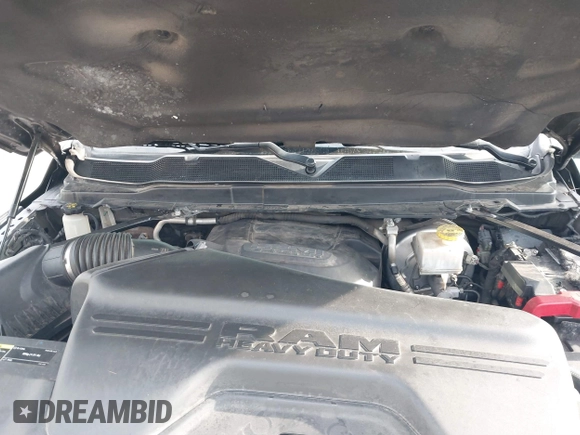 2019 Ram 2500 Tradesman with VIN 3C6UR4HJ3KG712732, listed as a IAAI auction lot 41501124 with 218,362 mi miles. Bid and sale history available at carsss.com. Image 10.