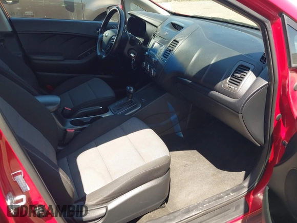 2014 Kia Forte EX with VIN KNAFX4A84E5085384, listed as a IAAI auction lot 42171849 with 138,997 mi miles. Bid and sale history available at carsss.com. Image 5.