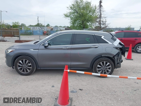 2019 Infiniti QX50 Luxe with VIN 3PCAJ5M19KF135211, listed as a IAAI auction lot 42308891 with 128,432 mi miles and . Bid and sale history available at DreamBid. Image 14.