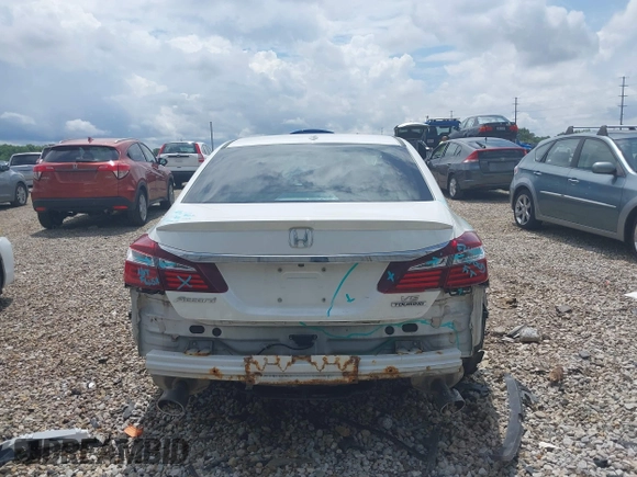 2017 Honda Accord Touring with VIN 1HGCR3F98HA003410, listed as a IAAI auction lot 42534659 with 211,470 mi miles and . Bid and sale history available at DreamBid. Image 17.