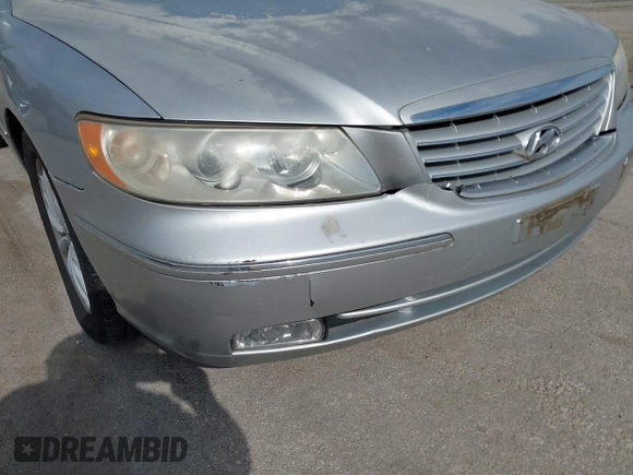 2006 Hyundai Azera SE with VIN KMHFC46F66A088989, listed as a IAAI auction lot 42213988 with 102,532 mi miles and . Bid and sale history available at DreamBid. Image 6.