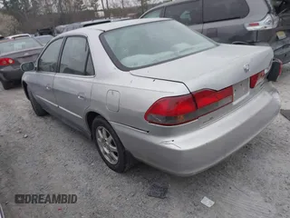 2002 Honda Accord SE с VIN 1HGCG56742A067127, выставлен на аукционе IAAI как лот 41780877 с пробегом 230 226 миль миль и . История ставок и продаж доступна на DreamBid. Изображение 3.