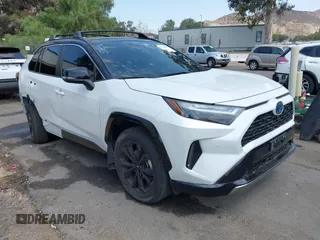 2024 Toyota RAV4 Hybrid XSE с VIN JTME6RFV2RD561513, выставлен на аукционе IAAI как лот 42765468 с пробегом 12 331 миль миль и . История ставок и продаж доступна на DreamBid. Изображение 1.