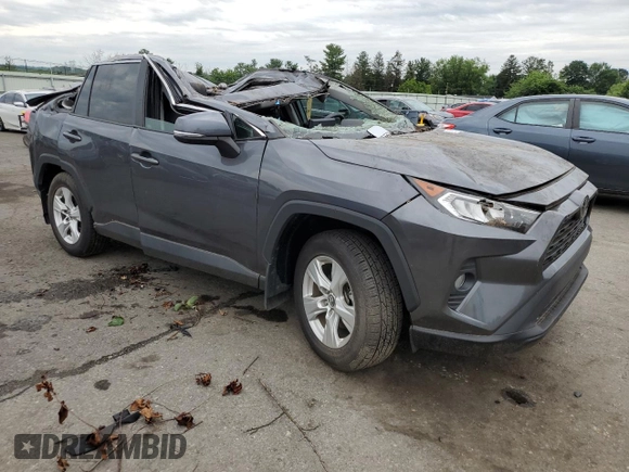 2020 Toyota RAV4 XLE with VIN 2T3P1RFV1LW131229, listed as a Copart auction lot 63795365 with Not provided miles and Salvage title. Bid and sale history available at DreamBid. Image 4.