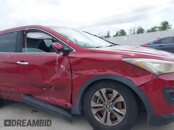 2016 Hyundai Santa Fe z VIN 5XYZT3LB1GG321854, wystawiony jako IAAI lot #40244942 z przebiegiem Nie podano mil oraz . Historia ofert i sprzedaży dostępna na DreamBid. Obrazek 6.