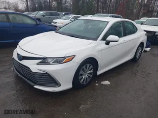 2022 Toyota Camry Hybrid LE with VIN 4T1C31AK5NU039267, listed as a IAAI auction lot 41525916 with 76,460 mi miles. Bid and sale history available at carsss.com. Image 17.