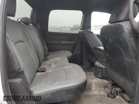 2024 Ram 2500 Tradesman with VIN 3C6UR5HJ5RG160943, listed as a Copart auction lot 84923294 with 3,282 mi miles and Salvage title. Bid and sale history available at DreamBid. Image 10.