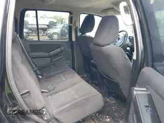 2010 Ford Explorer XLT z VIN 1FMEU7DEXAUA16558, wystawiony jako IAAI lot #42546674 z przebiegiem 143 952 mil mil oraz . Historia ofert i sprzedaży dostępna na DreamBid. Obrazek 8.