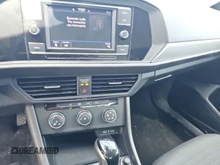 2024 Volkswagen Jetta S with VIN 3VW5M7BU8RM051840, listed as a IAAI auction lot 42852799 with 14,434 mi miles and . Bid and sale history available at DreamBid. Image 1.