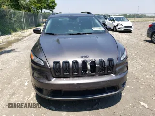 2018 Jeep Cherokee Latitude with VIN 1C4PJLCB0JD542364, listed as a Copart auction lot 59281985 with 129,154 mi miles and Salvage title. Bid and sale history available at DreamBid. Image 5.