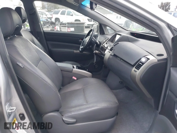2006 Toyota Prius with VIN JTDKB20UX63164929, listed as a IAAI auction lot 41545790 with 192,797 mi miles. Bid and sale history available at carsss.com. Image 5.